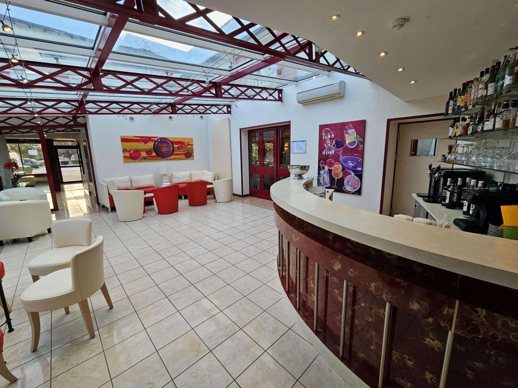 Auberge Du Lac, Sure Hotel Collection By Best Western Mesnil-Saint-Père المظهر الخارجي الصورة